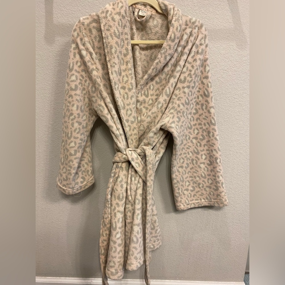 ULTA Beauty Bath Robe Soft Plush Pockets Pink Leopard Size L/XL